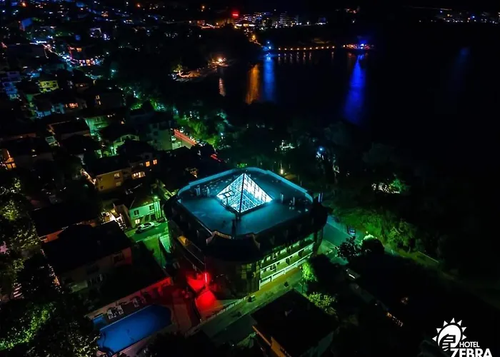 The فندق تساريفو